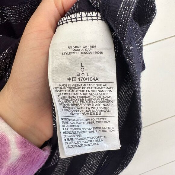 Gap Women’s Large Blue Metallic 3/4 Sleeve Top New NWT - Picture 3 of 5